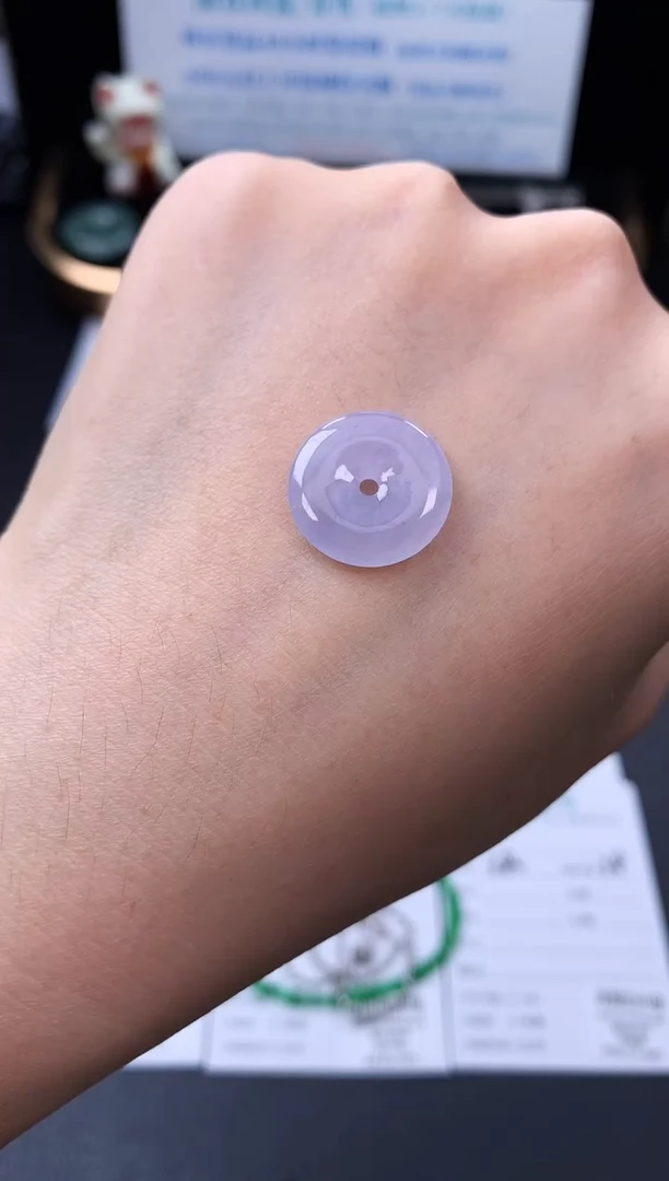 未镶嵌挂件翡翠48小时鉴赏期 退货不扣服务费