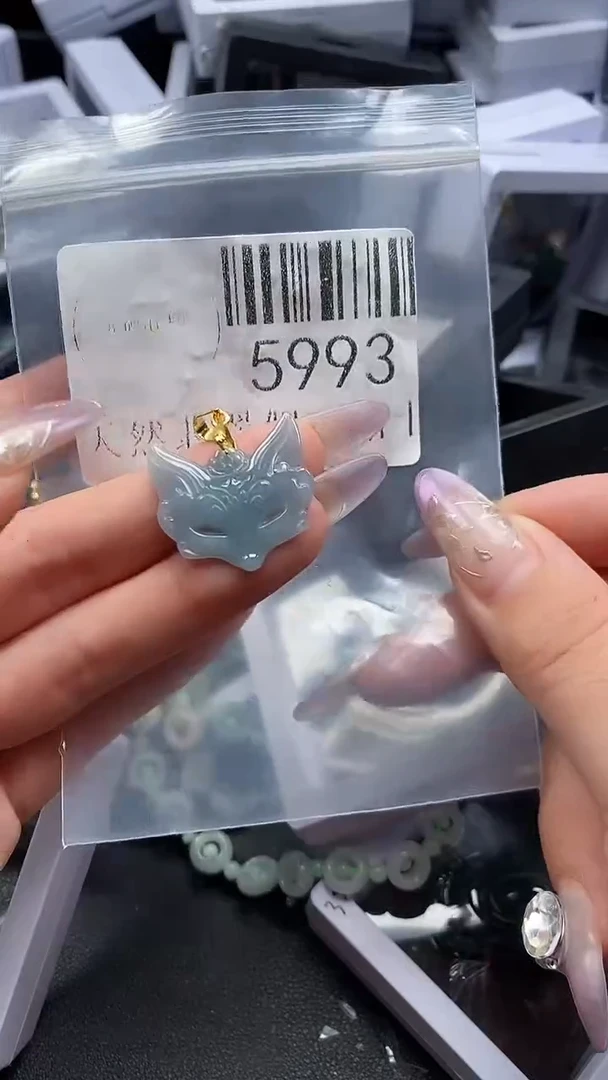 吊坠(不含链)未镶嵌翡翠5993