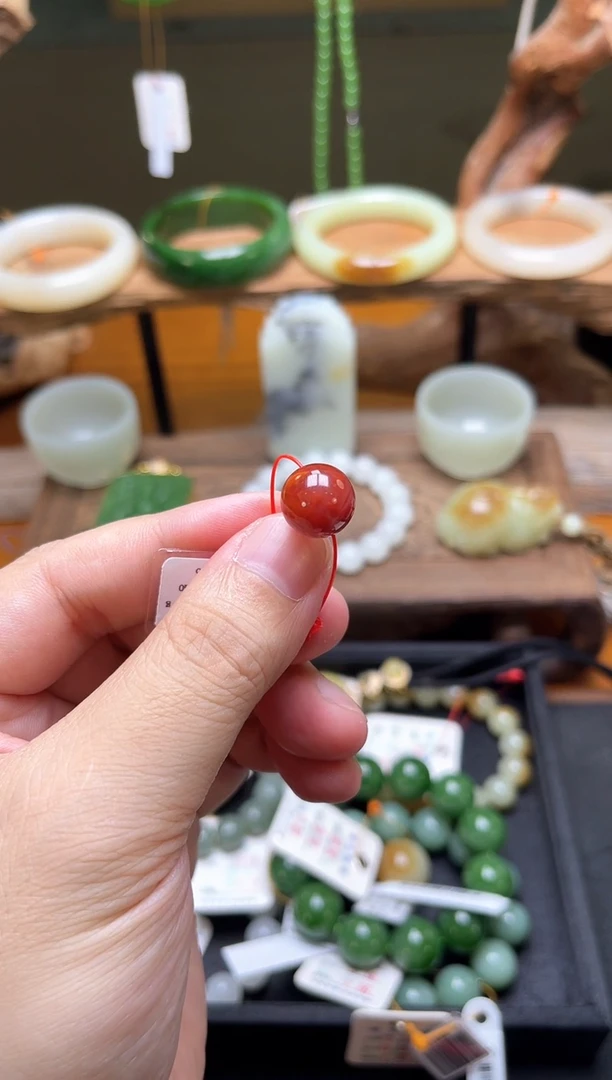 未镶嵌南红玛瑙珠宝半成品卡12+瓦西原矿南红 圆珠