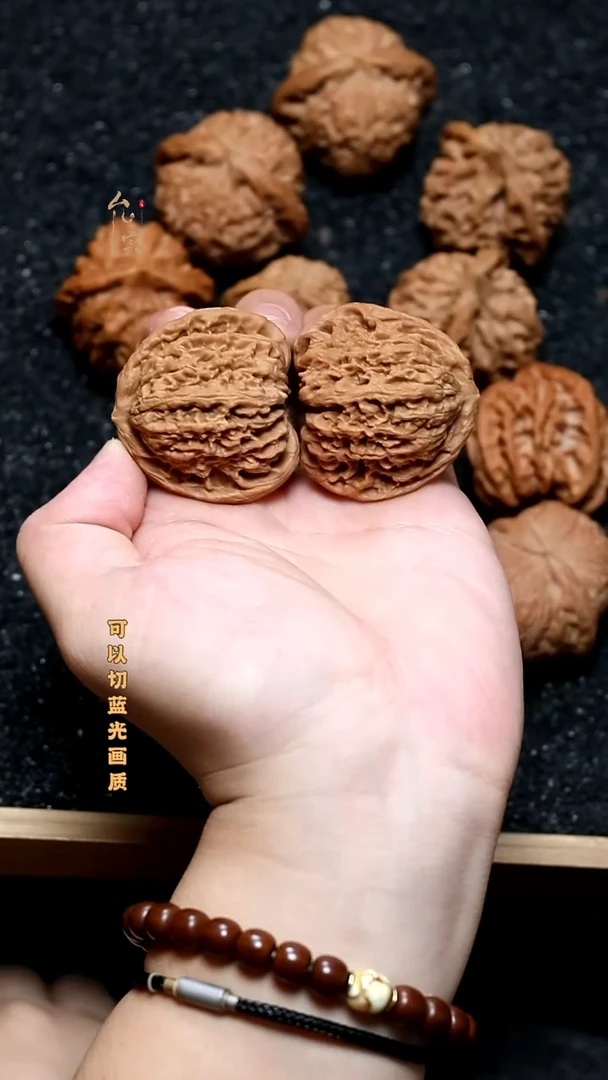 把件文玩核桃南疆石