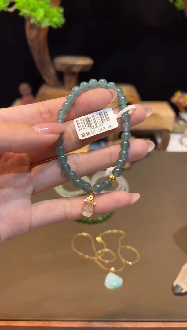 未镶嵌翡翠手饰手饰@@A6641