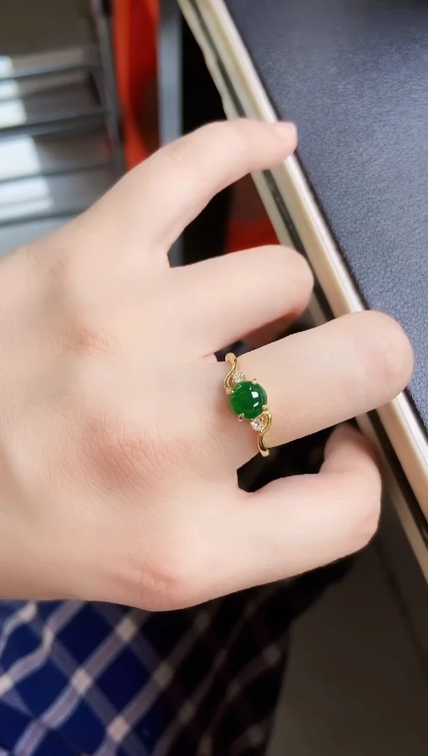 翡翠银S925镶嵌戒指4564646