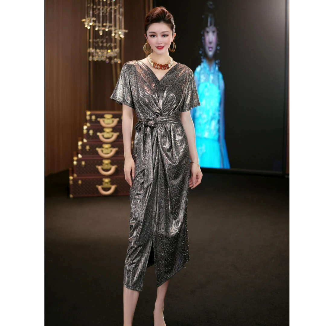 (娴儿)-气质轻奢夏季中长款法式设计师连衣裙D1676