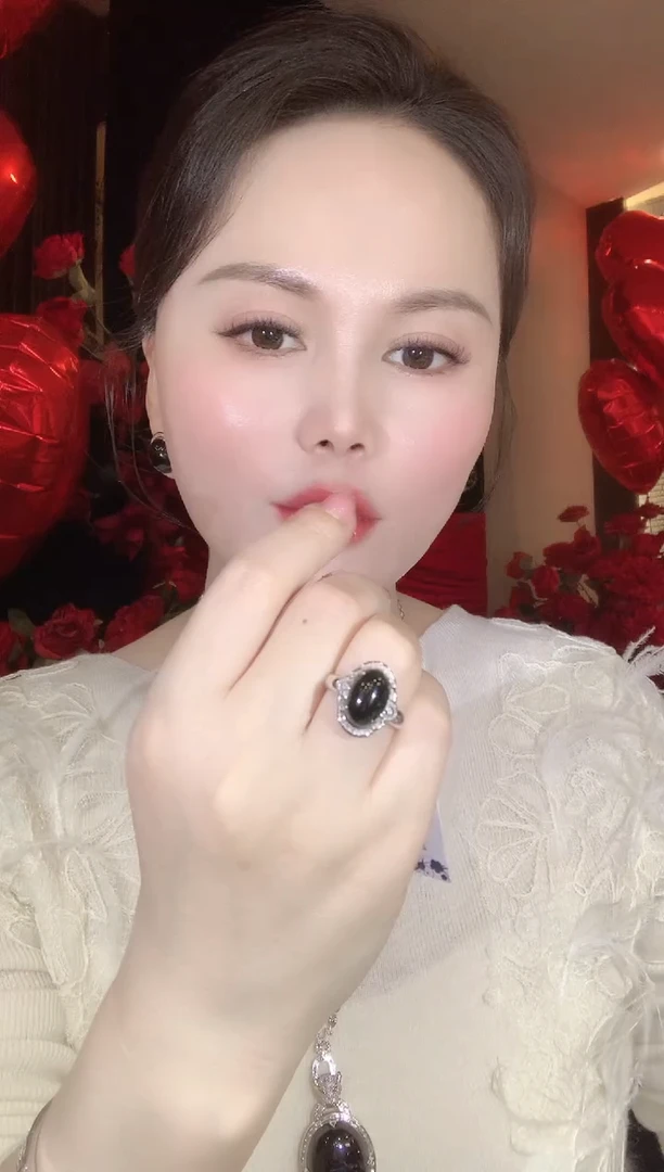 18K金镶嵌戒指翡翠A66