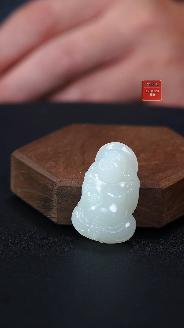 颈饰未镶嵌和田玉m