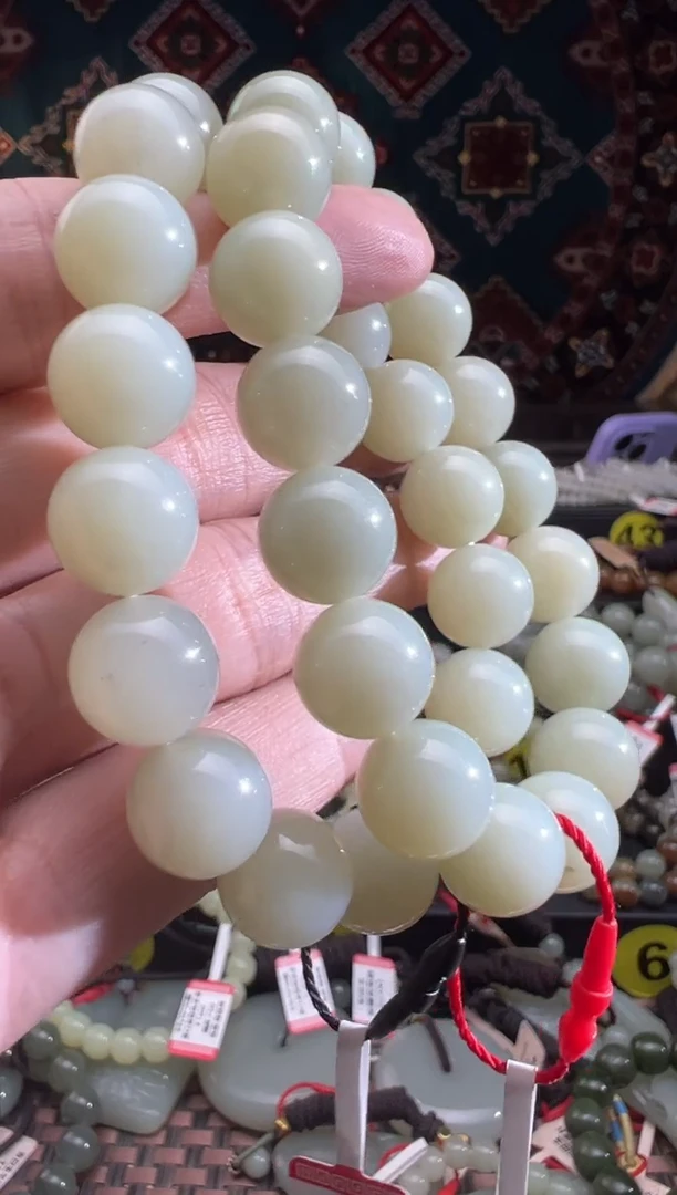 手串未镶嵌和田玉且末料迪克兰手串卡12 （发其一）
