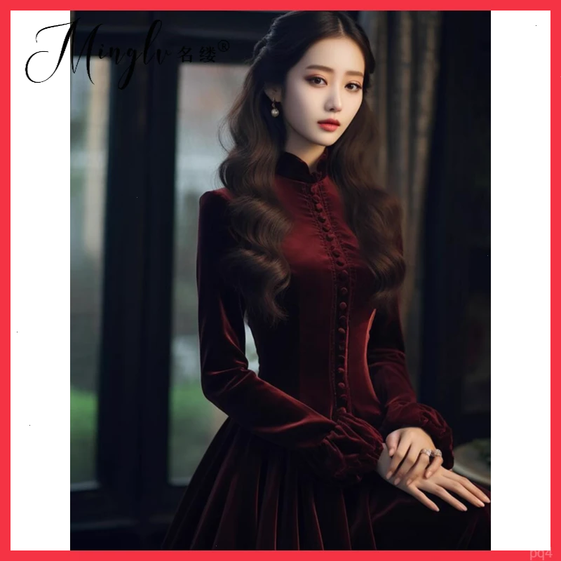 红色丝绒新款女装御姐优雅连衣裙女2025法式成熟高级感垂坠感时尚