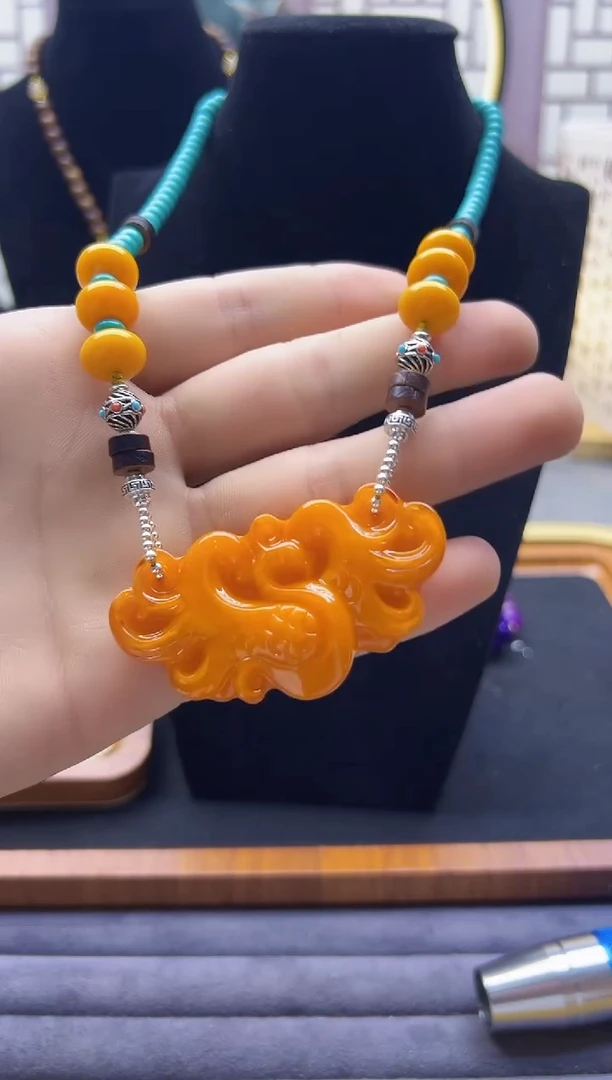 【闪购商品】蜜蜡耳饰银S925镶嵌X333