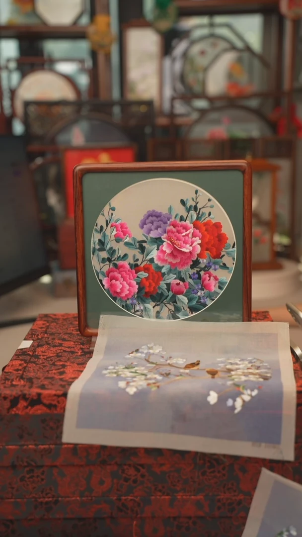 扇子S****y精品苏绣绣片2张