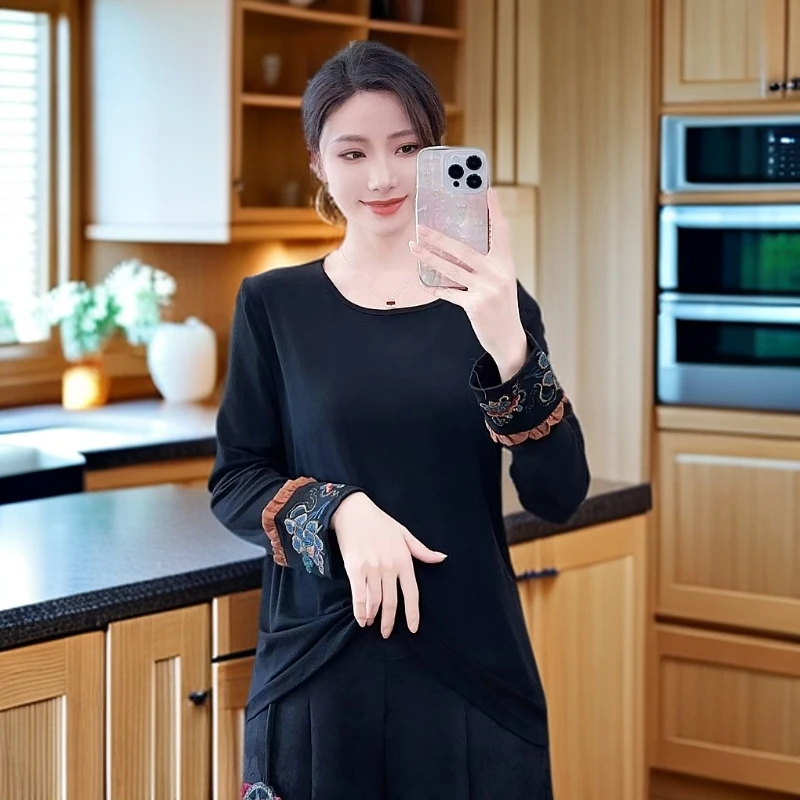 君姐服饰[760]速干棉休闲宽松时尚百搭刺绣花小衫