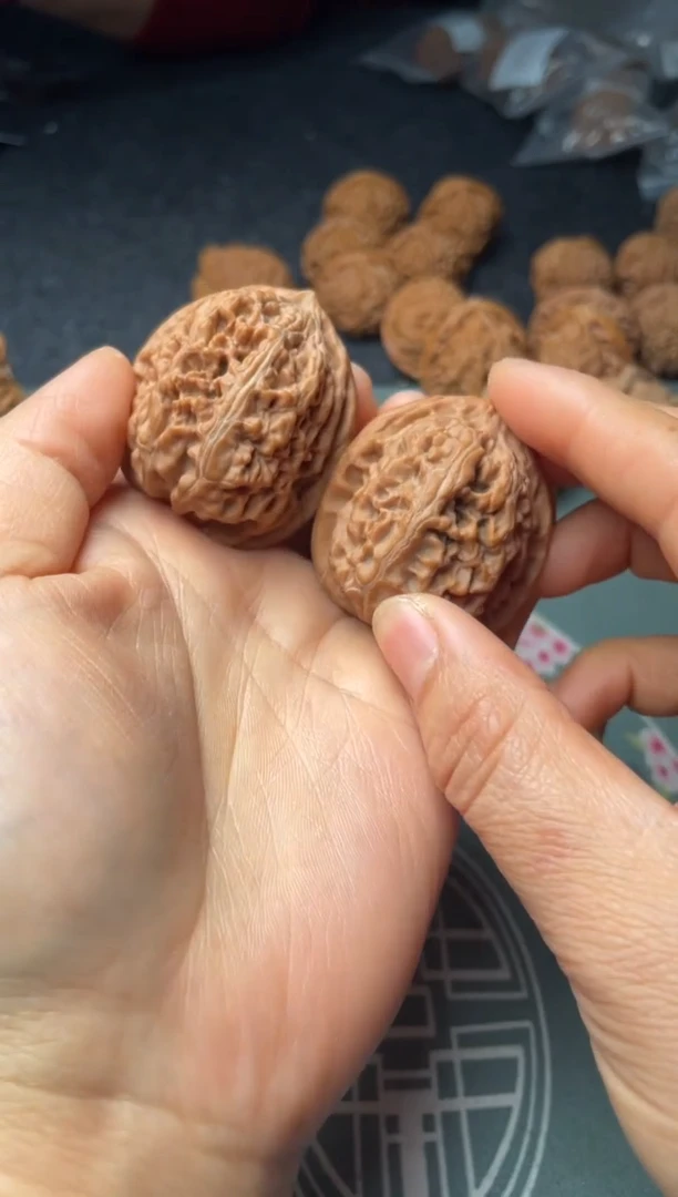 把件文玩核桃w180  凤凰台 40尺