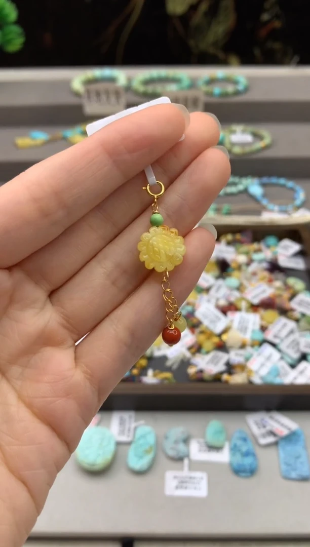 合金挂件南红玛瑙E52