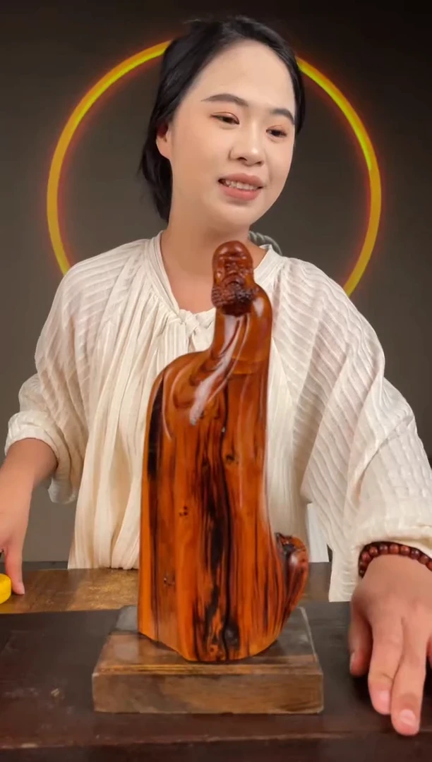 柏木（崖柏）手工摆件,先抢先得! 编号:201