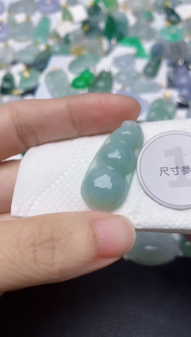 颈饰未镶嵌翡翠天然缅甸A货翡翠