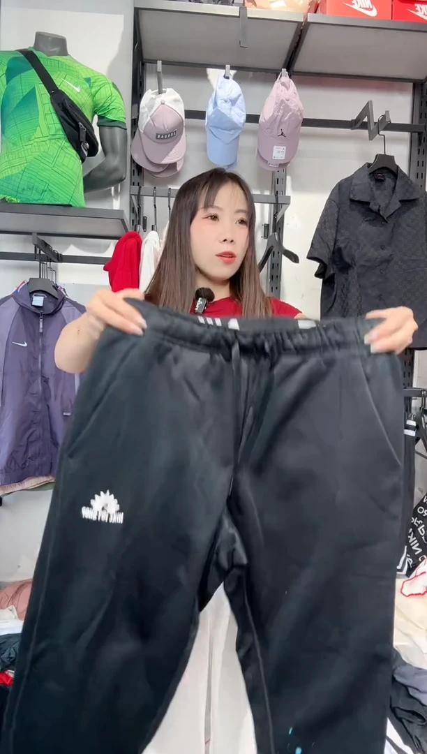 1148编码 瑕疵款直播间过款为准 尺码L