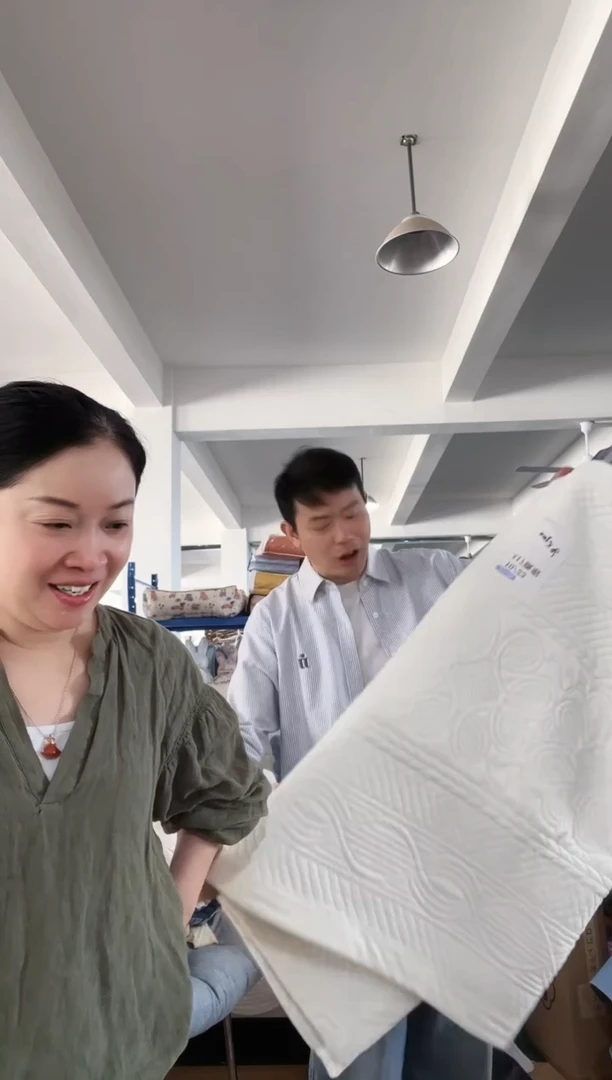 棉棉A17 白色沙发垫 尺寸90*200