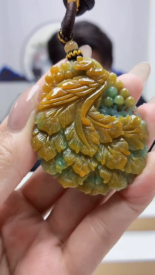 未镶嵌定制翡翠5060MM-毛货挂件49