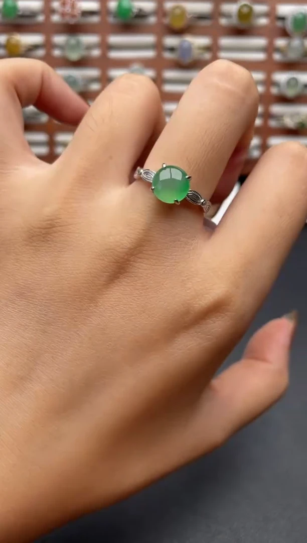 翡翠戒指银S925镶嵌一物一证一礼盒