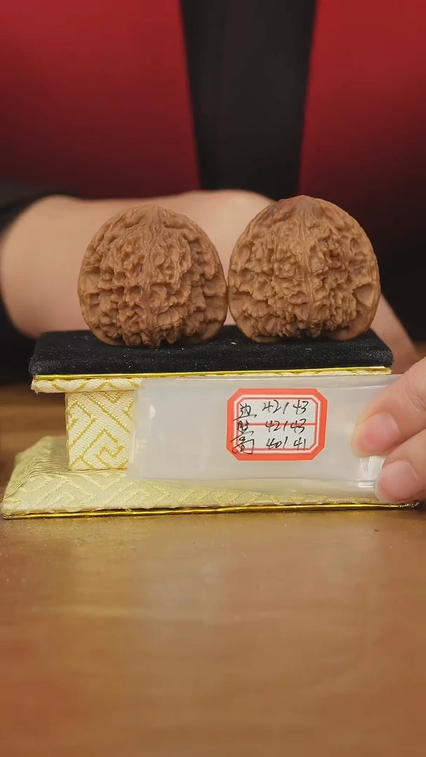 把件文玩核桃赵喜满南将石反油