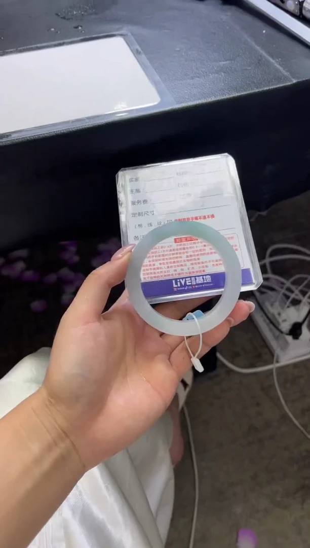 未镶嵌手镯定制翡翠๑****z定制手镯不退不换