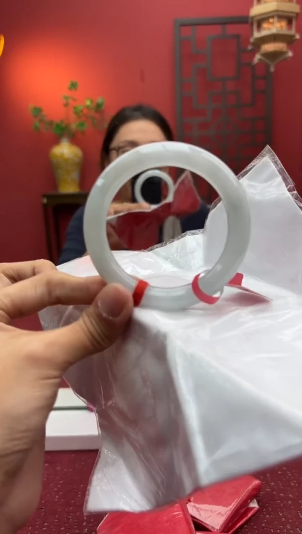 未镶嵌手镯（圆镯）翡翠翡翠手镯16