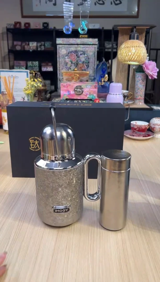 81艾曼格焖茶壶-银色+
