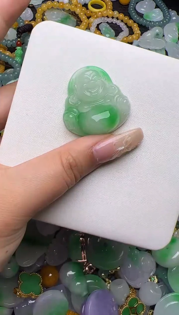 翡翠未镶嵌颈饰天然缅甸翡翠吊坠