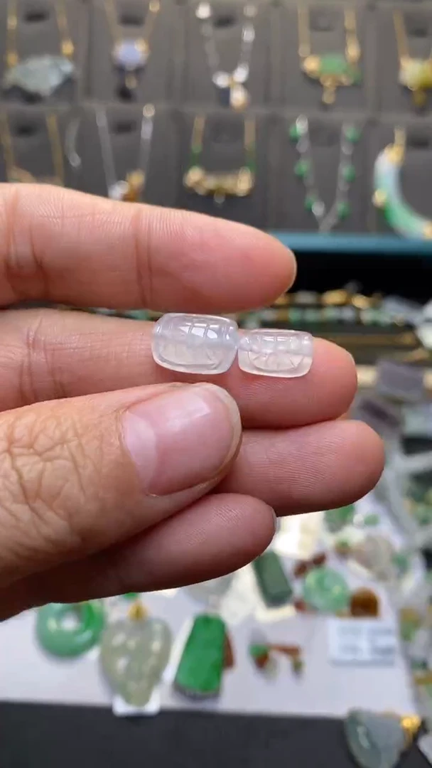 颈饰未镶嵌翡翠家****?净货33656