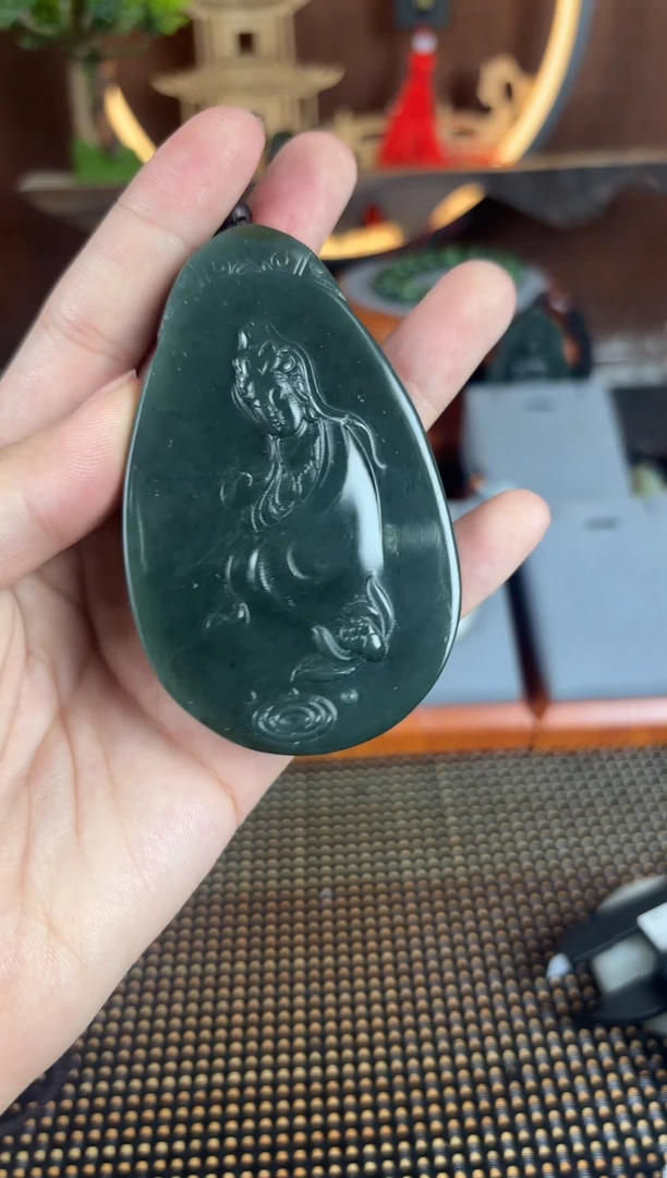 【闪购商品】和田玉颈饰未镶嵌1