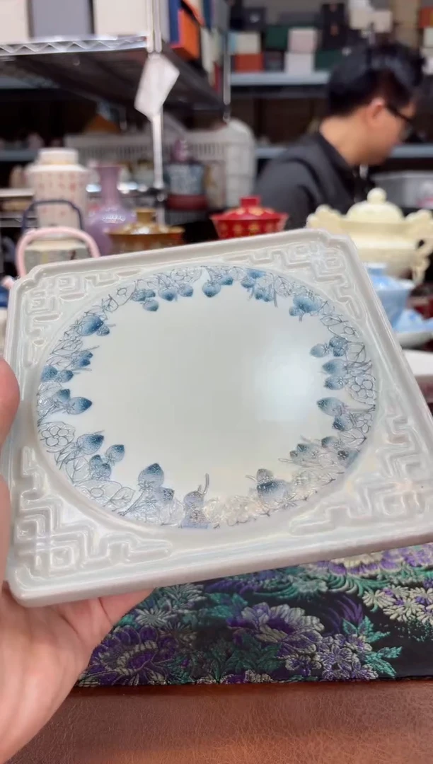 摩吉先生专属闪拍链接 青花壶承