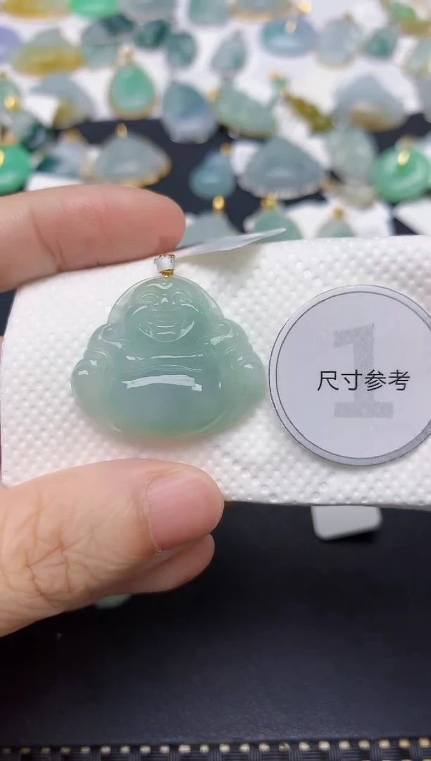 翡翠18K金镶嵌颈饰天然缅甸A货翡翠