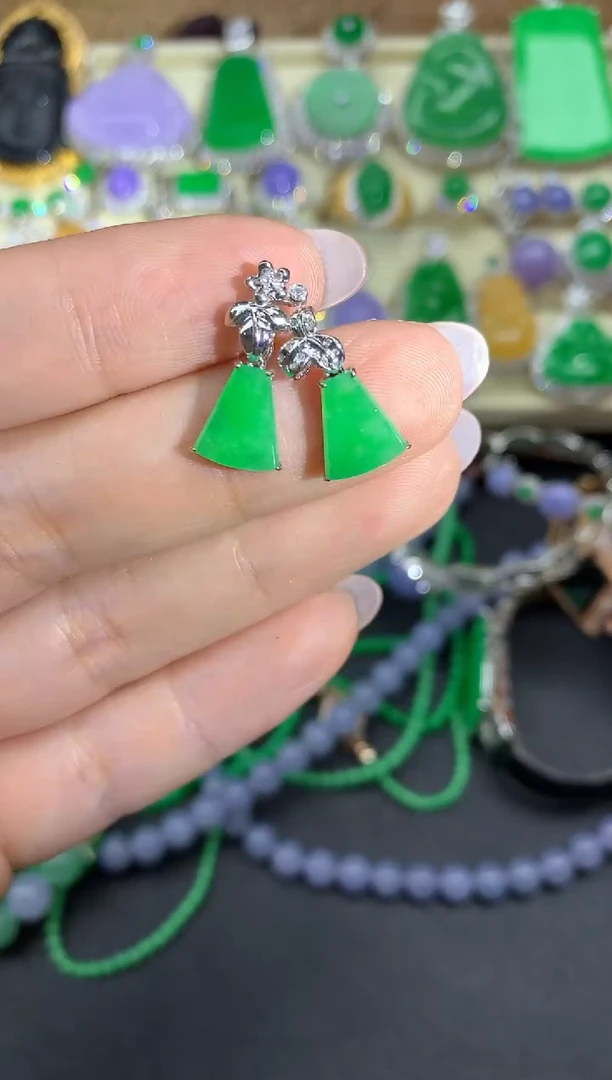 【闪购商品】翡翠颈饰18K金镶嵌271-中国好珍宝