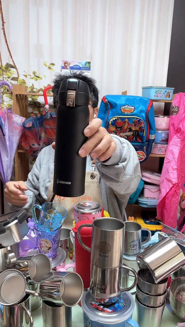 不锈钢黑色杯子