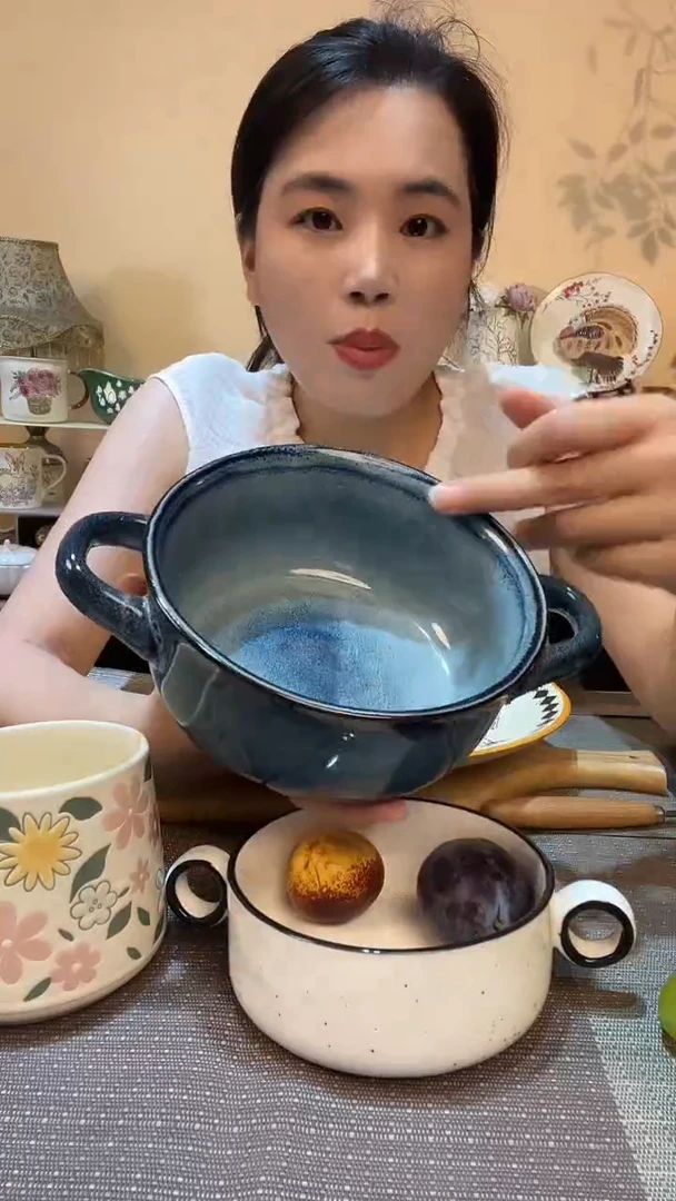 瓷片复古6英寸双耳碗   微瑕介意勿拍