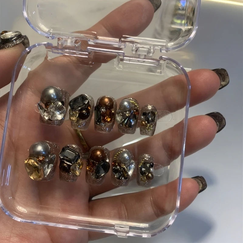 甜酷爱心珍珠满钻显白纯手工穿戴甲气质高级ins美甲贴片