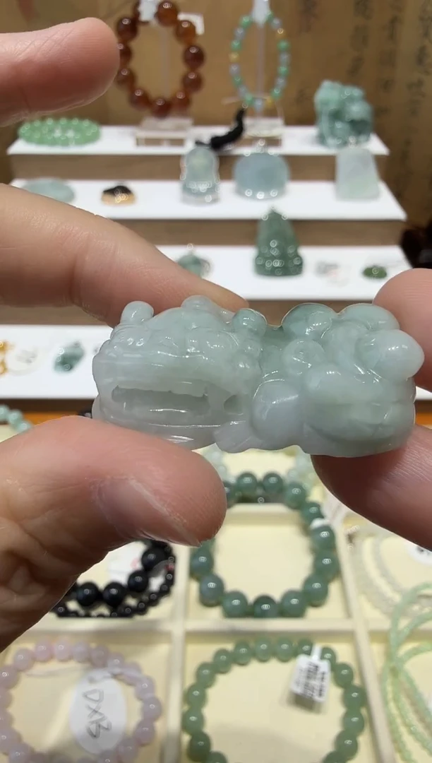 未镶嵌挂件翡翠A货翡翠多样性孤品