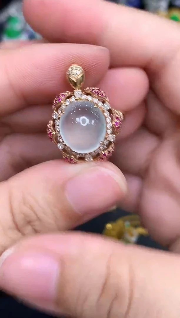 18K金镶嵌戒指翡翠496-春日珠宝