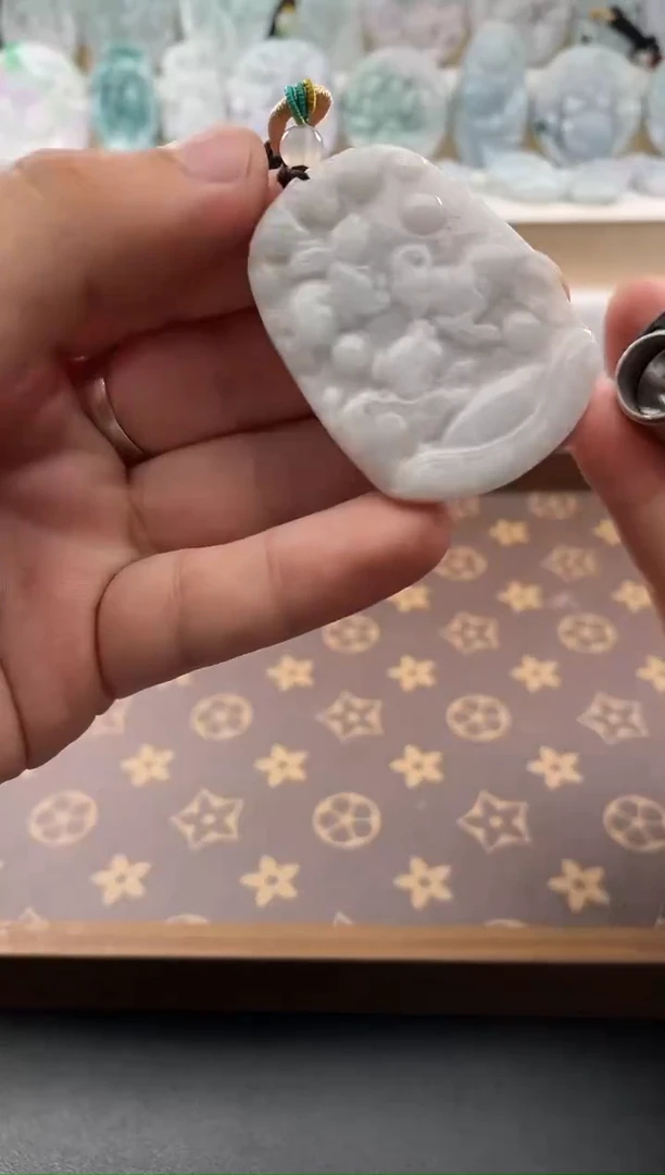 颈饰未镶嵌翡翠25/10/27/.304