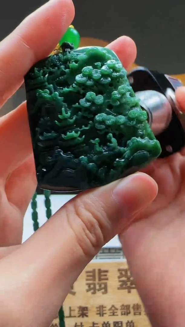 【闪购商品】定制翡翠未镶嵌Q02512翡翠毛货