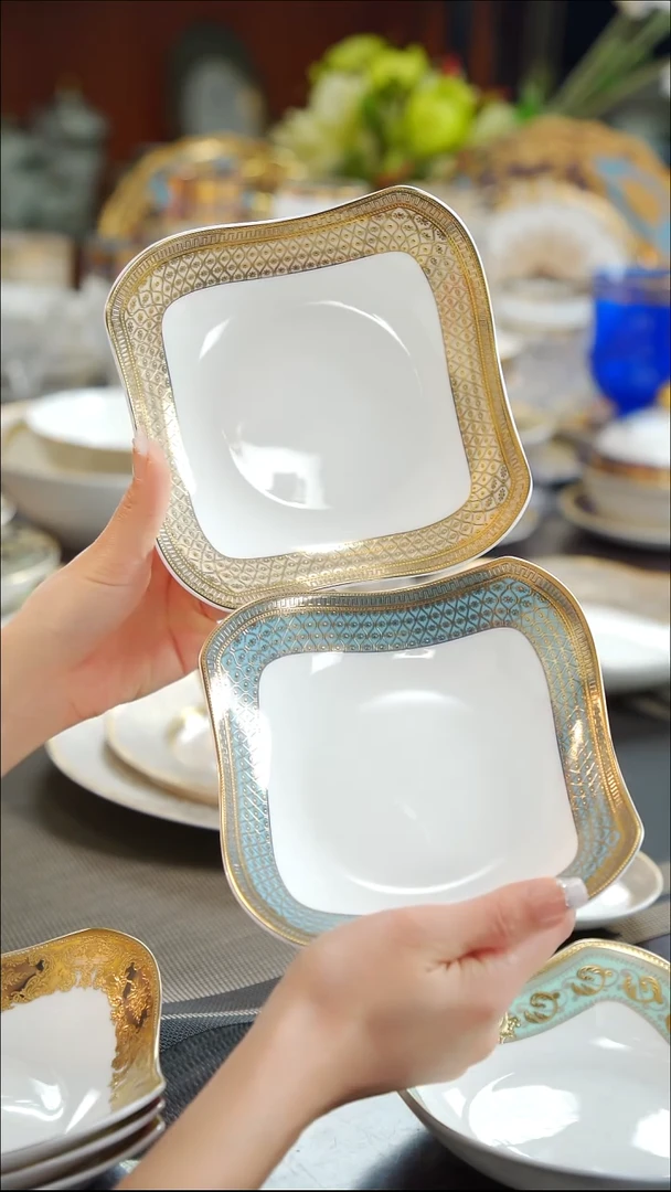 瓷片6寸方形碗混搭各一个