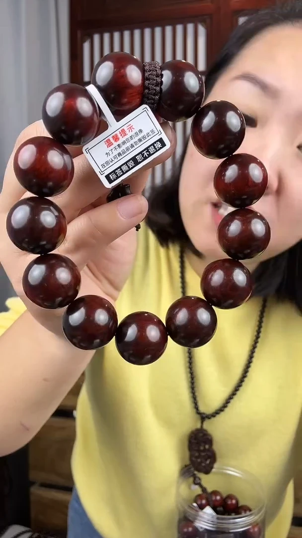 檀香紫檀（小叶紫檀）小叶紫檀卡1.8单圈手串