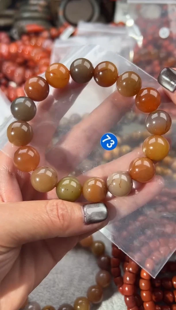 未镶嵌手串南红玛瑙1