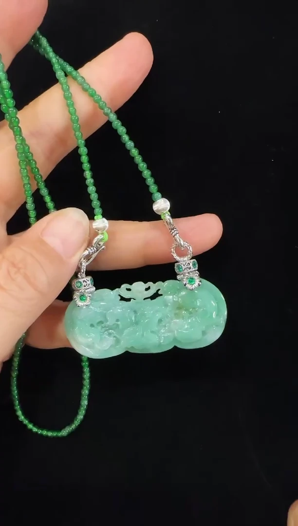 颈饰未镶嵌翡翠国风