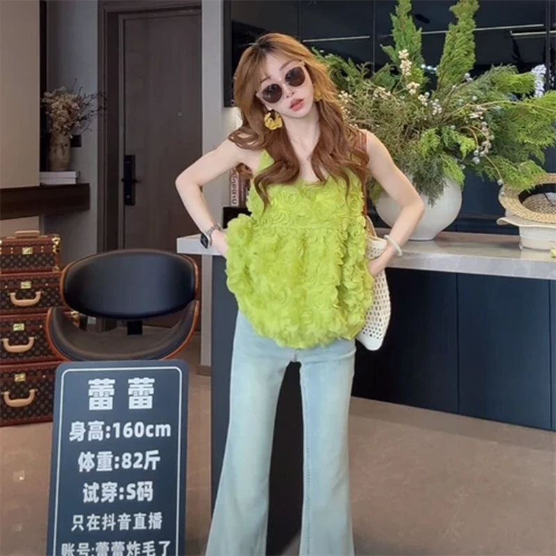 法式设计感重工立体花朵吊带衬衫女2025夏季新款显瘦洋气外穿小衫