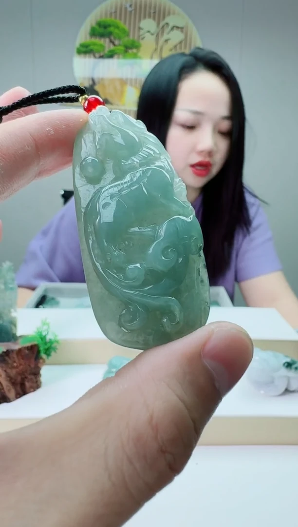 翡翠未镶嵌颈饰111111111111