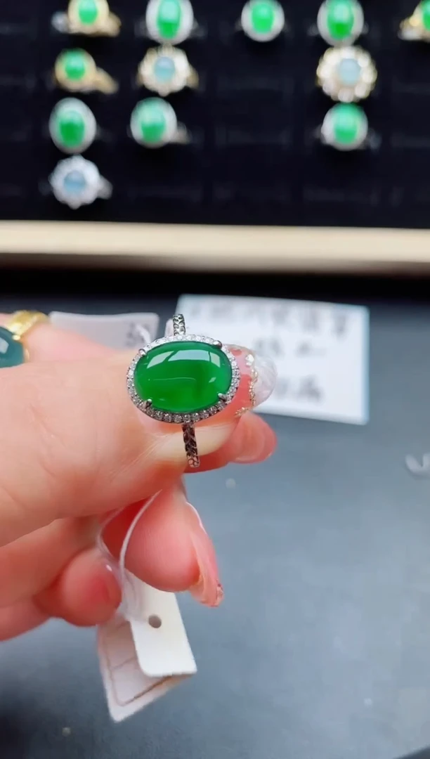 【闪购商品】翡翠戒指银S925镶嵌0585008