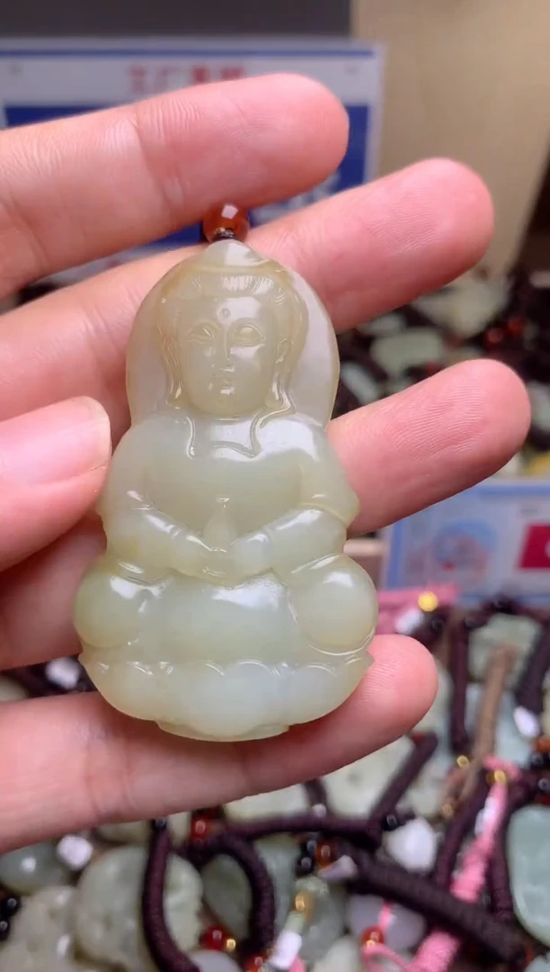 颈饰未镶嵌和田玉1
