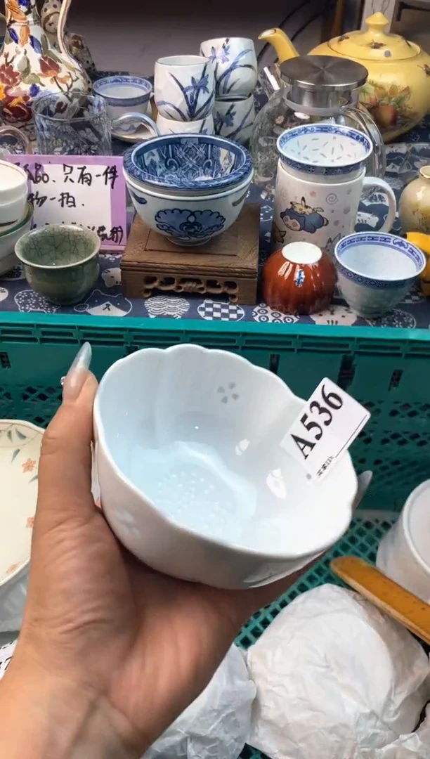 瓷片[○･｀Д´･ ○][○･｀Д´･ ○]