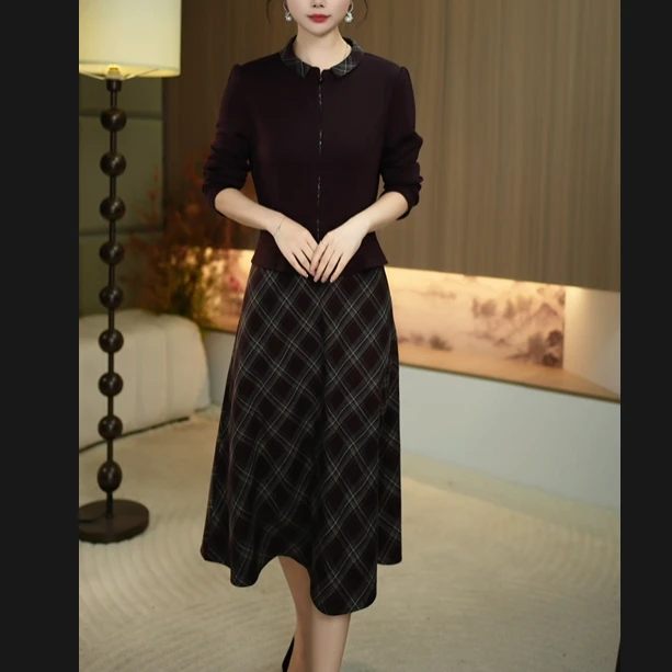 【暖晴川】秋季新款新款新中式减龄娃娃领中长款气质连衣裙