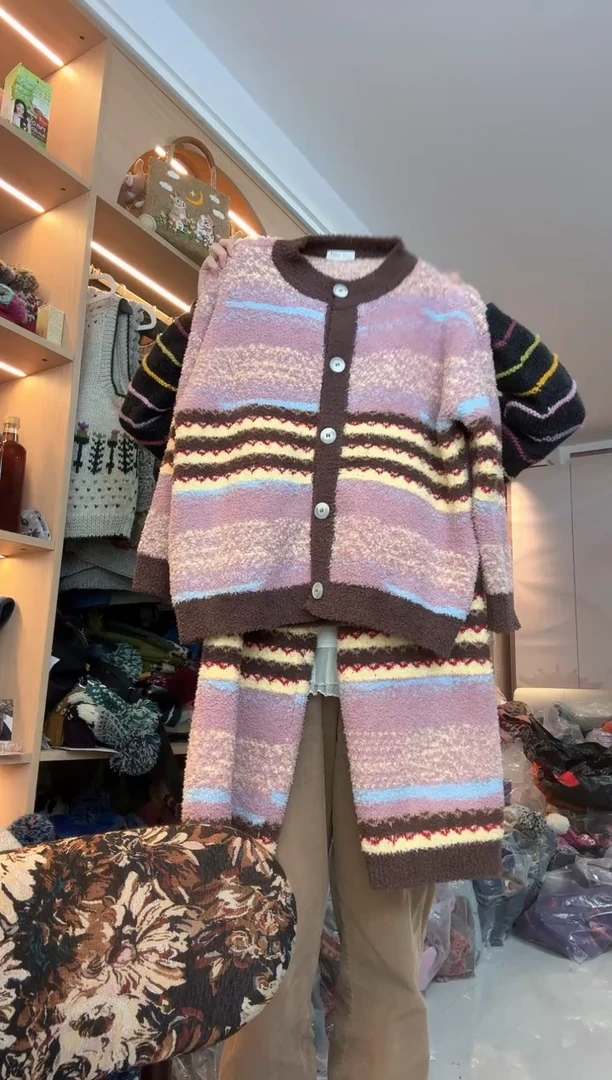 羊毛弥*紫色睡衣